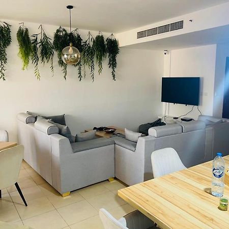 Maya Home Dubai Luaran gambar
